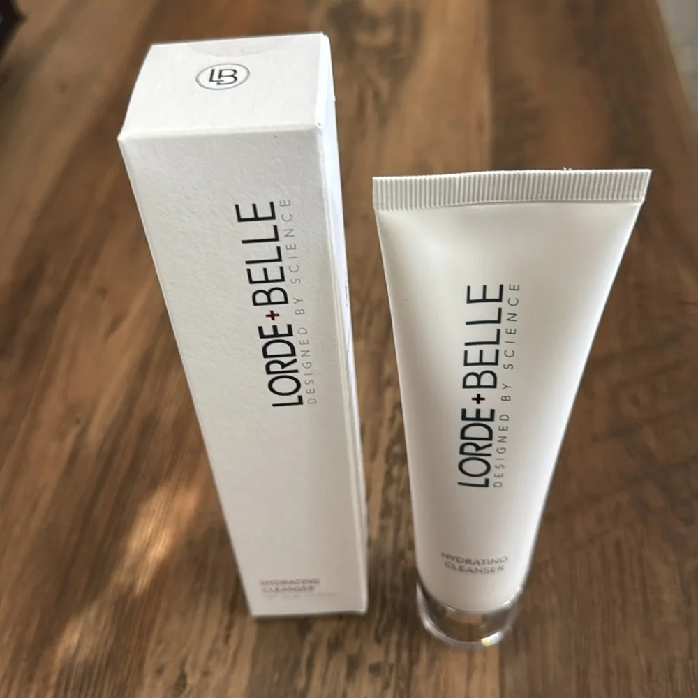 Lorde + Belle  Hydrating Cleanser
